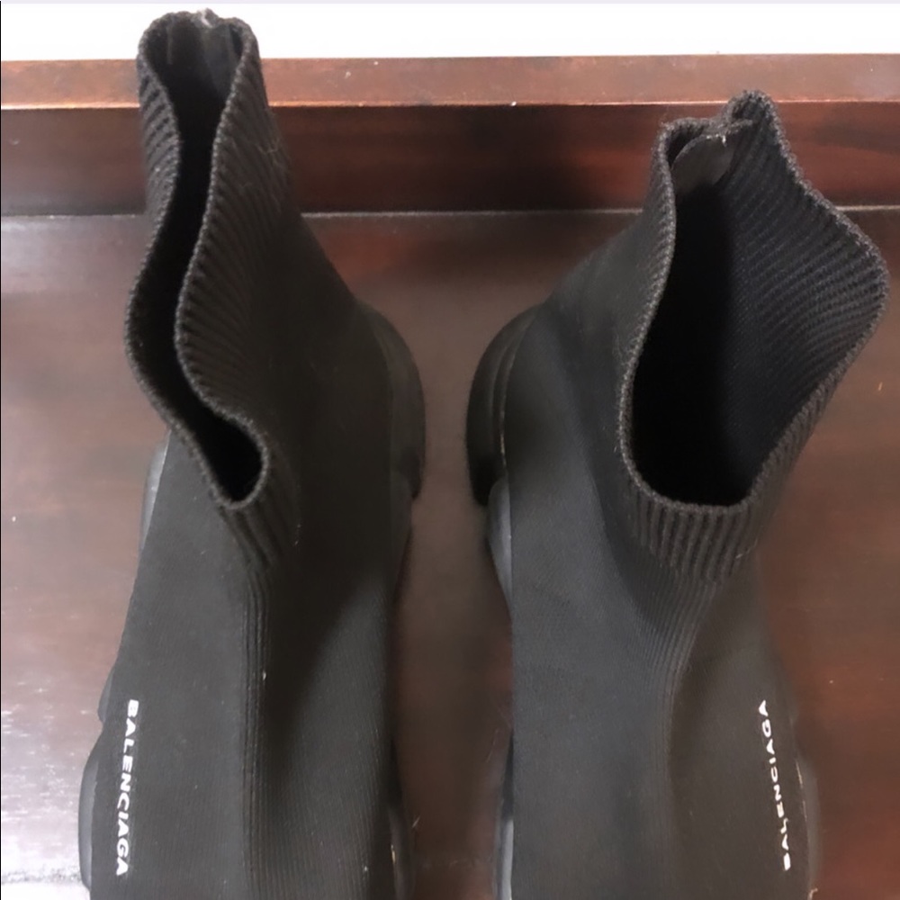 Balenciaga
Men's Tonal Speed Knit Sock Sneakers 44